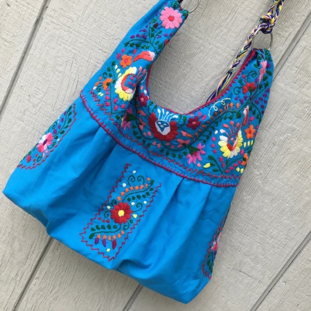 Handmade Floral Embroidered Mexican Satchel Morral Bag - Bolsa Bordada Mexicana